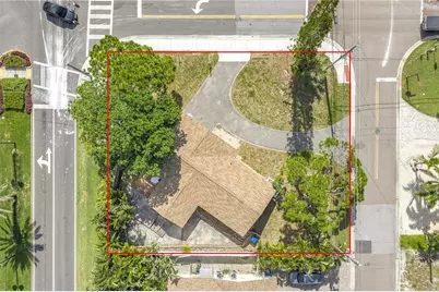 7901 Causeway Boulevard S, Saint Petersburg, FL 33707 - Photo 2