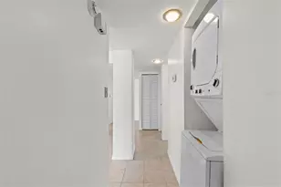 201 W Laurel St, Tampa, FL 33602 - Photo 28