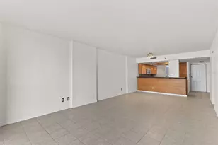 201 W Laurel St, Tampa, FL 33602 - Photo 14