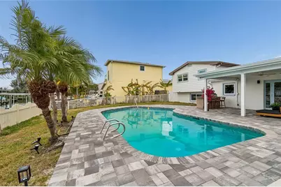 8722 Hickorywood Lane, Tampa, FL 33615 - Photo 28