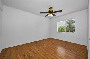 27432 Breakers Dr, Wesley Chapel, FL 33544 - Photo 22