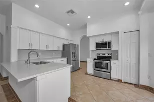 27432 Breakers Dr, Wesley Chapel, FL 33544 - Photo 14