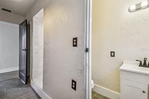 2102 W La Salle St, Tampa, FL 33607 - Photo 54