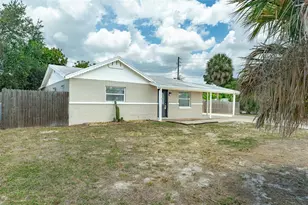 6001 Crestridge Rd, Tampa, FL 33634 - Photo 2