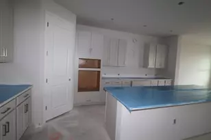 7709 Marina Bay Cv, Palmetto, FL 34221 - Photo 8