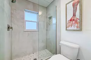 324 Leeward Island, Clearwater Beach, FL 33767 - Photo 30