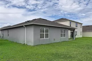 533 Talisi Loop, Saint Cloud, FL 34771 - Photo 4
