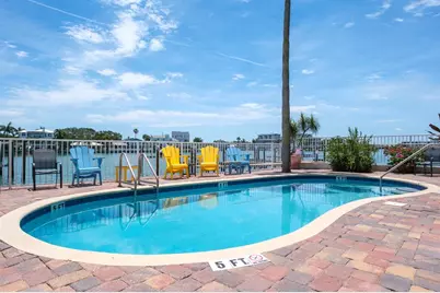 10133 Gulf Boulevard #E4, Saint Petersburg, FL 33706 - Photo 44