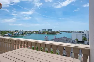 10133 Gulf Blvd, Saint Petersburg, FL 33706 - Photo 40