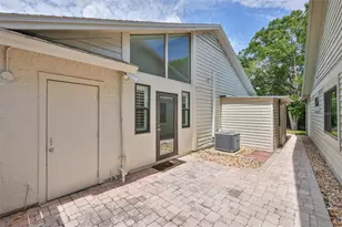 14651 Village Glen Cir, Tampa, FL 33618 - Photo 36
