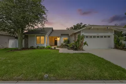 14651 Village Glen Circle, Tampa, FL 33618 - Photo 1