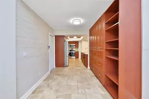 14651 Village Glen Cir, Tampa, FL 33618 - Photo 22