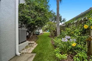 1246 Darlington Oak Cir NE, Saint Petersburg, FL 33703 - Photo 70