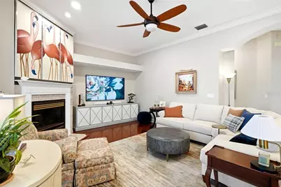 1246 Darlington Oak Circle NE, Saint Petersburg, FL 33703 - Photo 16