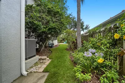 1246 Darlington Oak Circle NE, Saint Petersburg, FL 33703 - Photo 50