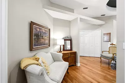 1246 Darlington Oak Circle NE, Saint Petersburg, FL 33703 - Photo 24