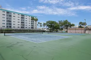 10152 Regal Dr, Largo, FL 33774 - Photo 48