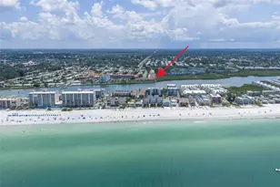 10152 Regal Dr, Largo, FL 33774 - Photo 32