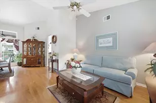 3702 Cypress Meadows Rd, Tampa, FL 33624 - Photo 18