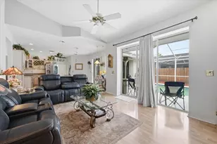 3702 Cypress Meadows Rd, Tampa, FL 33624 - Photo 12