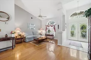 3702 Cypress Meadows Rd, Tampa, FL 33624 - Photo 6