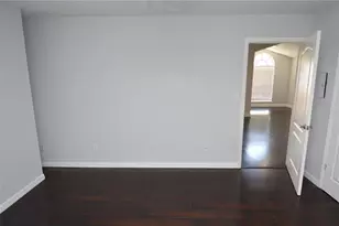 8621 Fancy Finch Dr, Tampa, FL 33614 - Photo 34