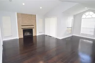 8621 Fancy Finch Dr, Tampa, FL 33614 - Photo 18