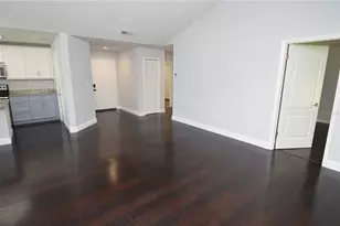 8621 Fancy Finch Dr, Tampa, FL 33614 - Photo 4