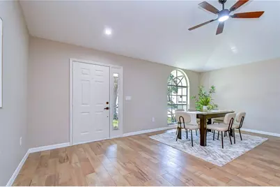 8545 Manassas Road, Tampa, FL 33635 - Photo 6