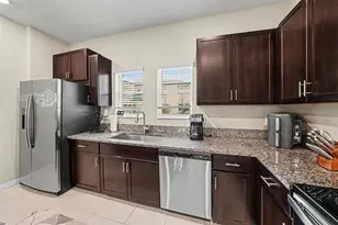 4524 Tuscan Loon Dr, Tampa, FL 33619 - Photo 8