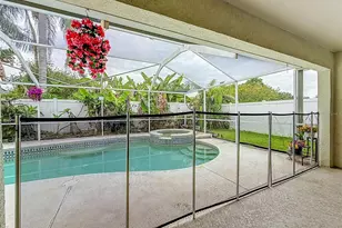 2003 Berry Lake Dr, Brandon, FL 33510 - Photo 68
