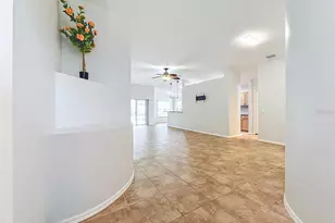 2003 Berry Lake Dr, Brandon, FL 33510 - Photo 34