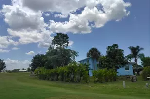 90 Oakland Hills Ct, Rotonda West, FL 33947 - Photo 32