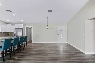 3276 Fox Hill Dr, Clearwater, FL 33761 - Photo 14