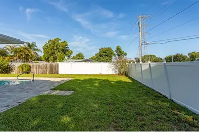 3276 Fox Hill Drive, Clearwater, FL 33761 - Photo 40