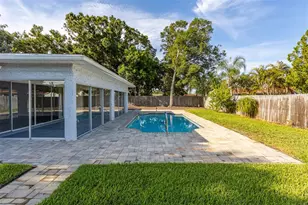 3276 Fox Hill Dr, Clearwater, FL 33761 - Photo 36