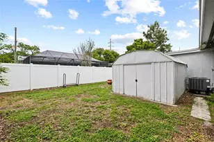 3603 W Oklahoma Ave, Tampa, FL 33611 - Photo 24