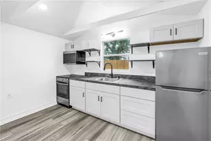 5034 2nd Ave S, Saint Petersburg, FL 33707 - Photo 6