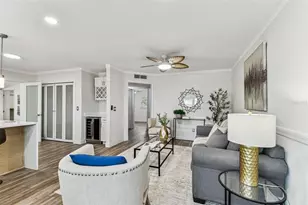 8703 Driftwood Dr, Tampa, FL 33615 - Photo 24