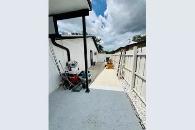 10114 Briarwick Court, Tampa, FL 33615 - Photo 42