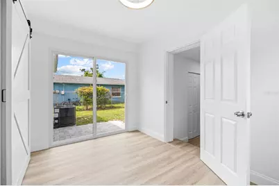 2325 Highland Street S, Saint Petersburg, FL 33705 - Photo 18