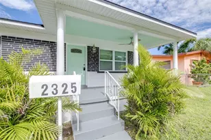 2325 Highland St S, Saint Petersburg, FL 33705 - Photo 6