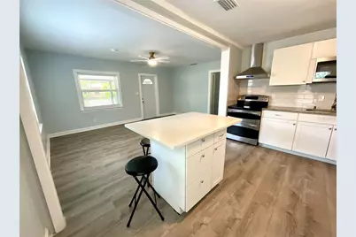 1844 Auburn Street S, Saint Petersburg, FL 33712 - Photo 6