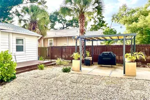 1844 Auburn St S, Saint Petersburg, FL 33712 - Photo 14