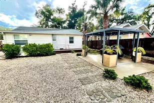 1844 Auburn St S, Saint Petersburg, FL 33712 - Photo 16