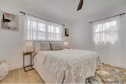 7454 Locust Street NE, Saint Petersburg, FL 33702 - Photo 48