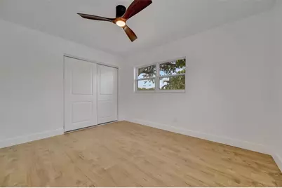 7454 Locust Street NE, Saint Petersburg, FL 33702 - Photo 50