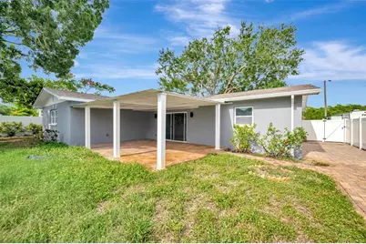 7454 Locust Street NE, Saint Petersburg, FL 33702 - Photo 56