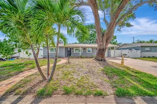7454 Locust St NE, Saint Petersburg, FL 33702 - Photo 54