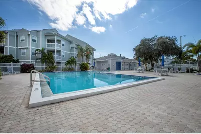 6826 Stones Throw Circle N #11108, Saint Petersburg, FL 33710 - Photo 12